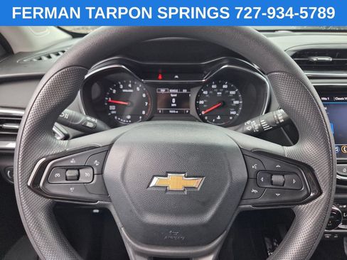 Used 2022 Chevrolet TrailBlazer LT w/ Convenience Package FWD image 31