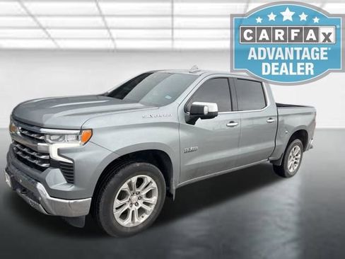Used 2023 Chevrolet Silverado 1500 LTZ w/ Technology Package RWD image 2