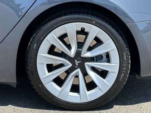 Used 2023 Tesla Model 3 Standard Range image 30