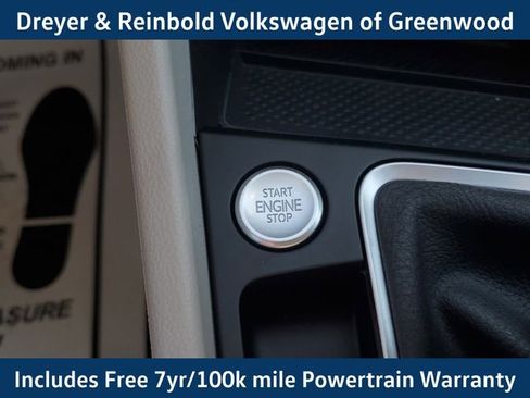 New 2025 Volkswagen Jetta SE image 27