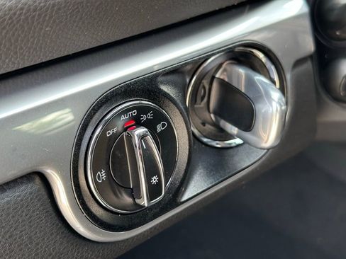 Used 2025 Porsche 718 Boxster image 31