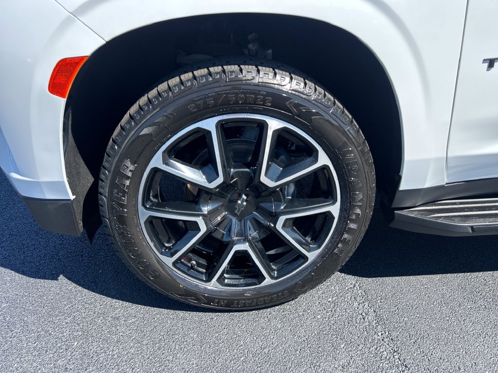 Used 2023 Chevrolet Tahoe RST AWD/4WD image 10