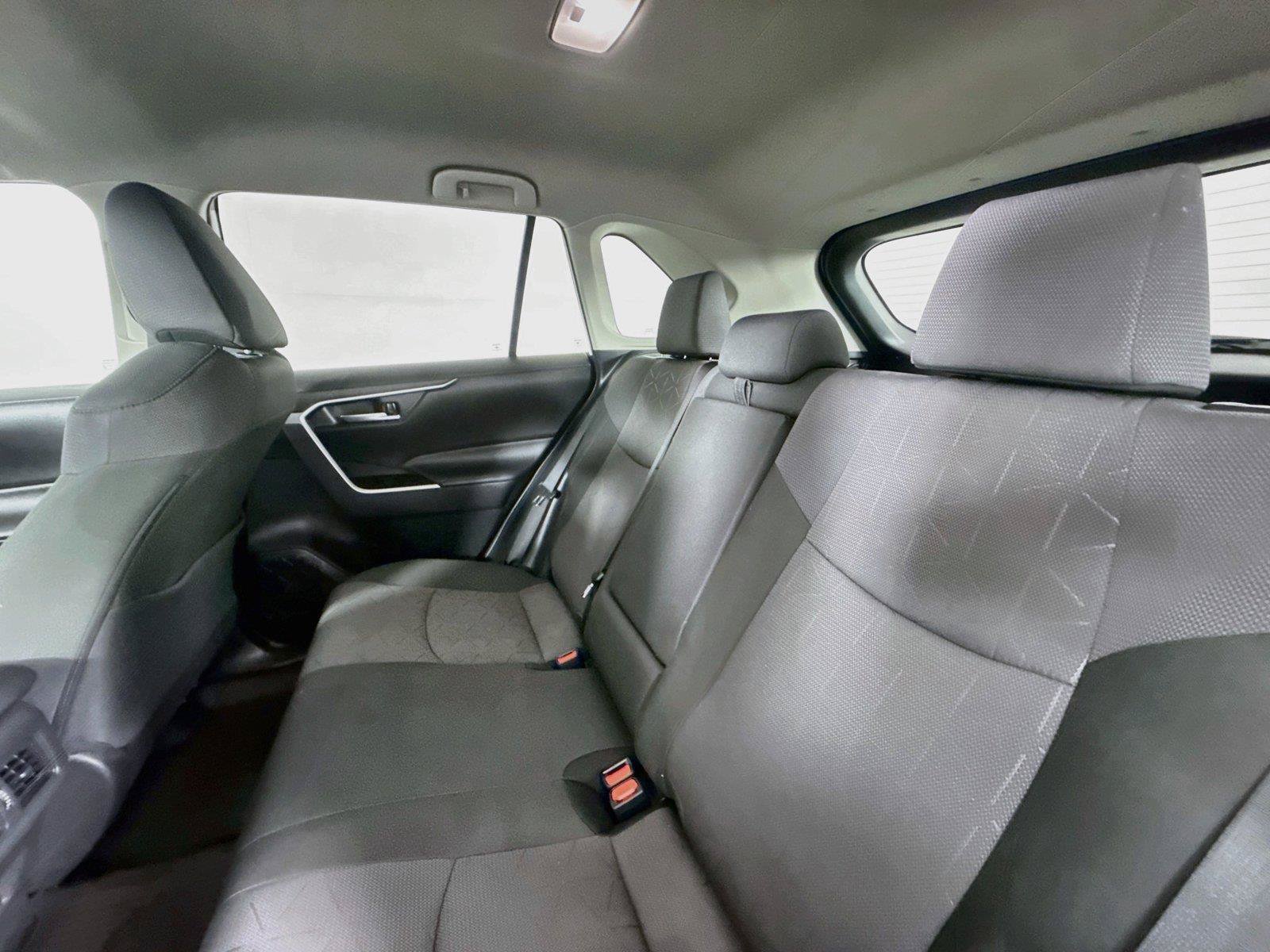 Certified 2025 Toyota RAV4 XLE AWD/4WD image 28