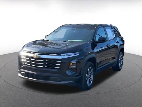 Used 2025 Chevrolet Equinox LT image 7