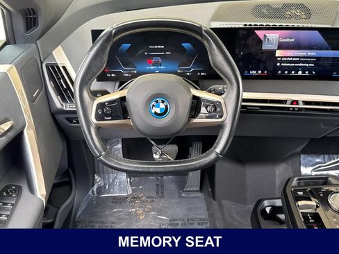 Used 2024 BMW iX xDrive50 w/ Premium Package AWD/4WD image 19