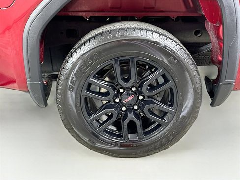 Used 2024 GMC Sierra 1500 Elevation image 24