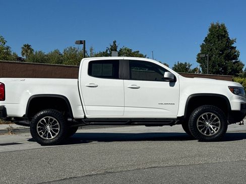 Used 2022 Chevrolet Colorado ZR2 image 3