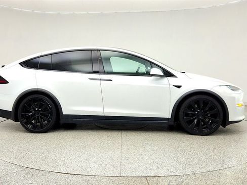 Used 2022 Tesla Model X AWD/4WD image 4