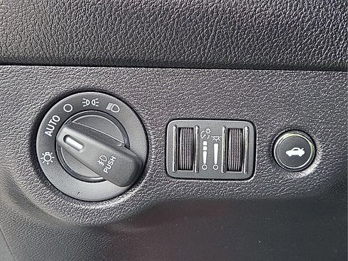 Used 2021 Dodge Challenger R/T Scat Pack image 17