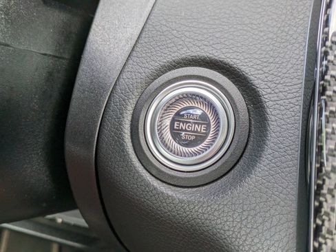 Used 2021 Mercedes-Benz C 63 AMG AMG C 63 image 24