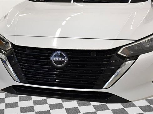 Used 2024 Nissan Sentra SV image 24
