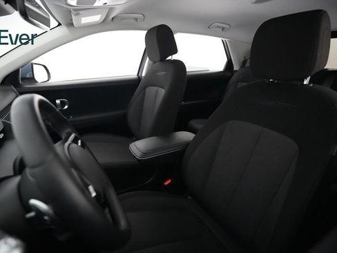 Used 2024 Hyundai Ioniq 5 SEL RWD image 4