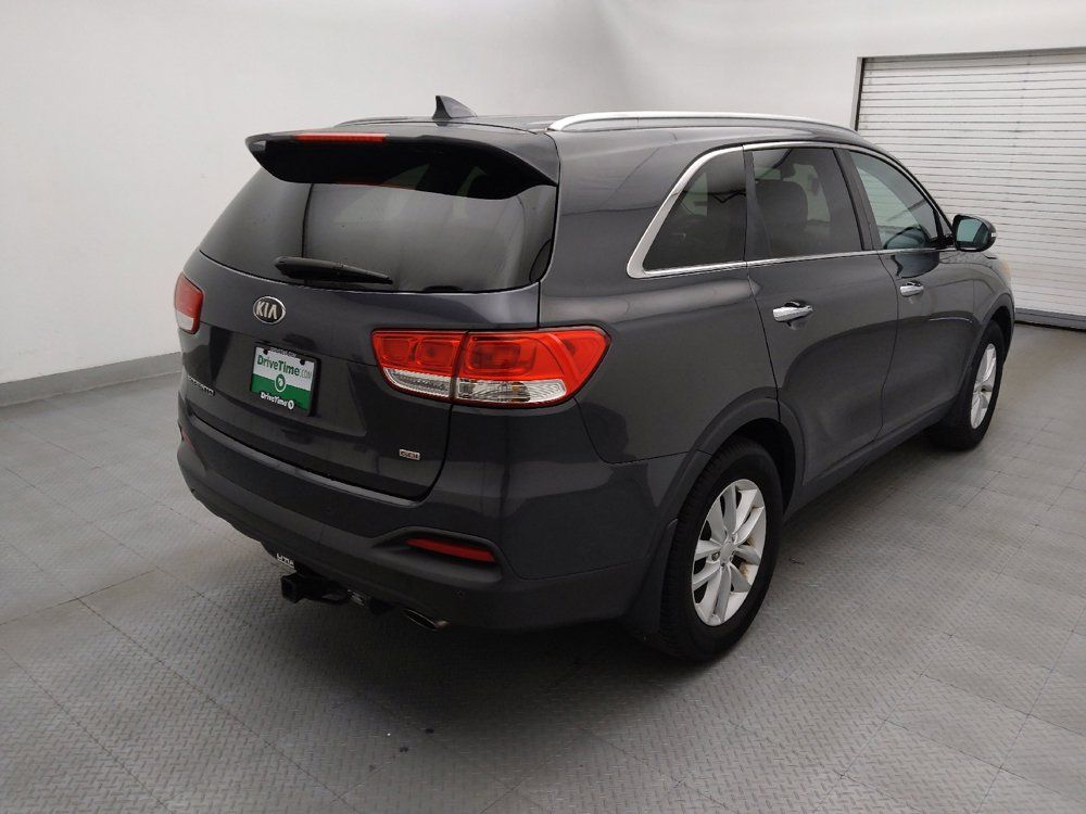 Used 2017 Kia Sorento FWD w/ LX Convenience Package image 9