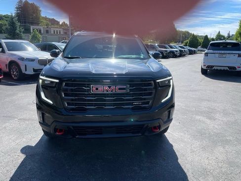 Used 2024 GMC Acadia AT4 w/ Luxury Package AWD/4WD image 3