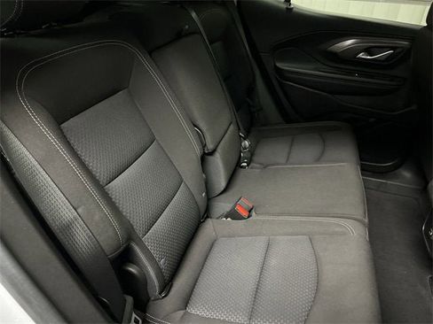 Certified 2024 GMC Terrain SLE image 26