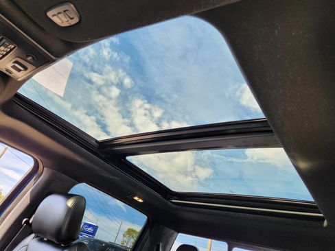 Used 2019 Ford F150 Raptor w/ Equipment Group 802A Luxury image 13