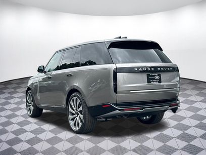 New 2026 Land Rover Range Rover SE
