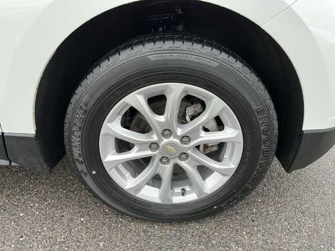 Used 2021 Chevrolet Equinox LS image 20
