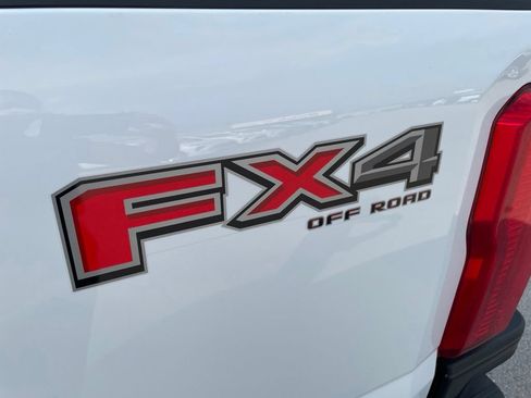 Used 2024 Ford F250 XL w/ FX4 Off-Road Package AWD/4WD image 6