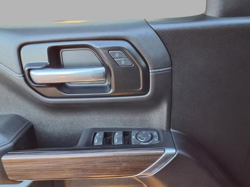 Used 2022 Chevrolet Silverado 1500 RST w/ Safety Package image 16