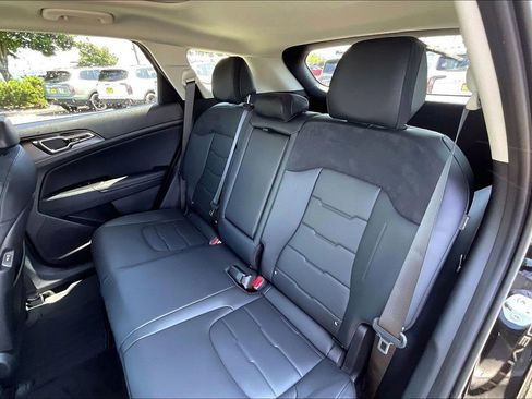 New 2026 Kia Sportage SX Prestige image 12