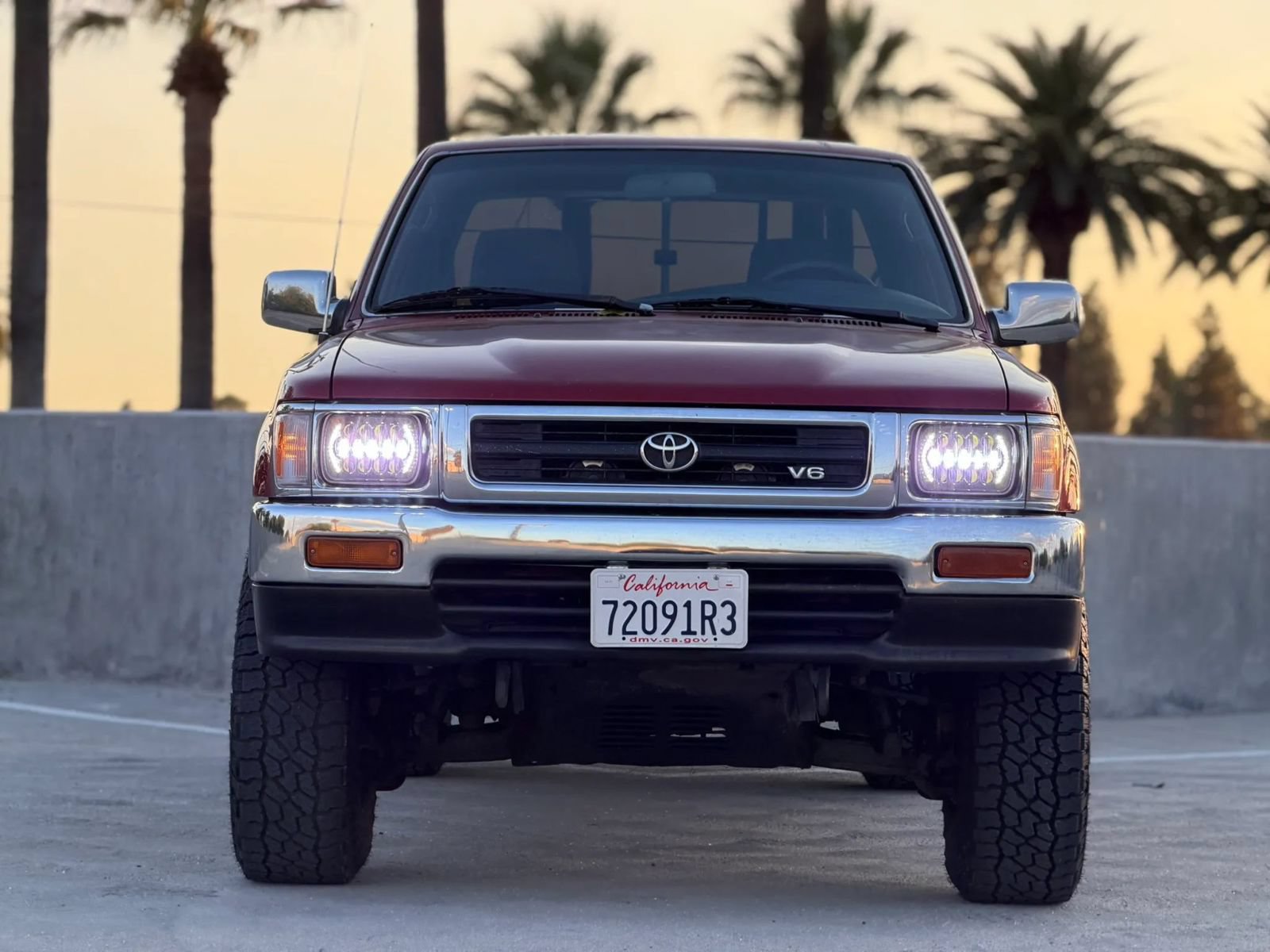 Used 1992 Toyota Pickup SR5 AWD/4WD image 4