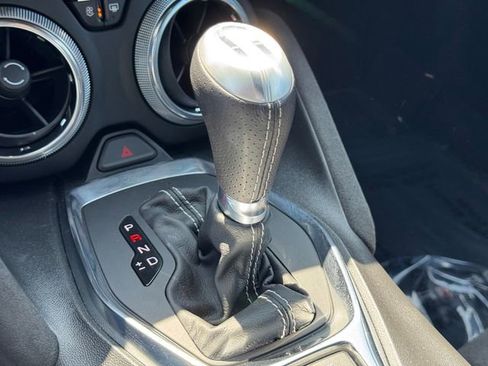 Certified 2022 Chevrolet Camaro SS w/ Design Package 3 RWD image 18