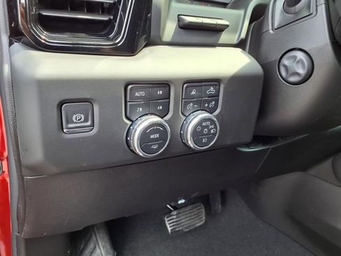 New 2026 GMC Sierra 1500 AT4 w/ Technology Package image 21