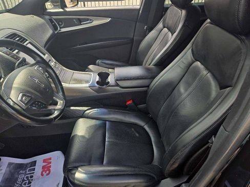 Used 2018 Lincoln MKX Reserve w/ Lincoln MKX Climate Package AWD/4WD image 10