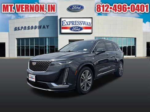 Used 2021 Cadillac XT6 Premium Luxury FWD image 2