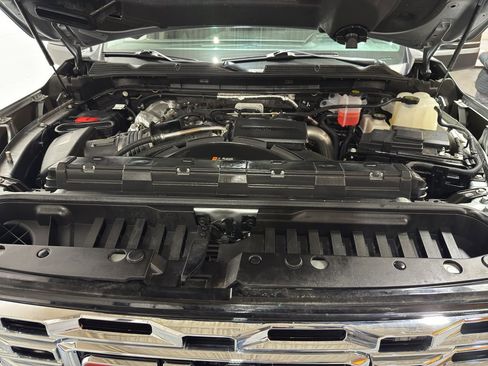 Used 2025 GMC Sierra 3500 Denali w/ Denali Reserve Package image 47