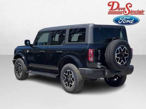 New 2026 Ford Bronco Outer Banks AWD/4WD image 9
