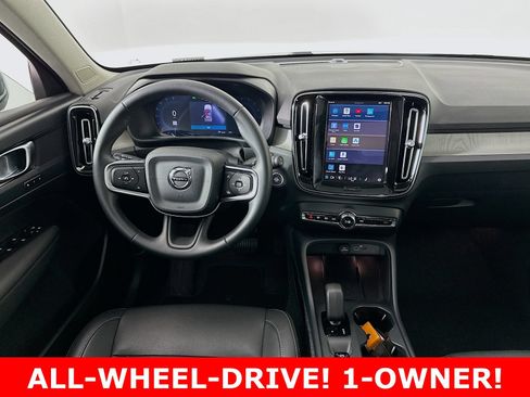 Used 2025 Volvo XC40 B5 Core AWD/4WD image 22