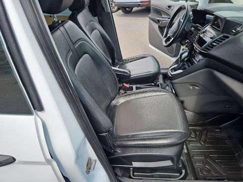 Used 2019 Ford Transit Connect XL FWD image 13