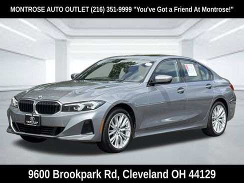 Used 2023 BMW 330i xDrive Sedan AWD/4WD image 9