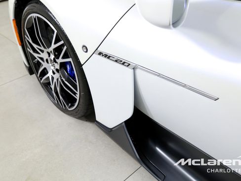 Used 2023 Maserati MC20 Spyder image 35