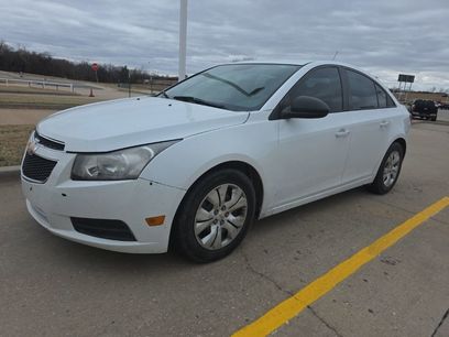 Used 2014 Chevrolet Cruze LS