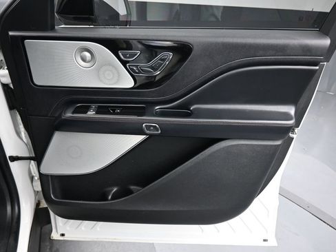 Used 2020 Lincoln Aviator Reserve w/ Equipment Group 202A image 55