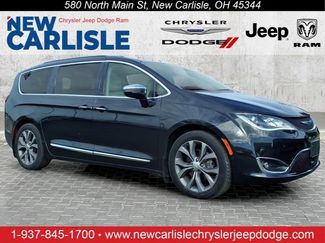 Used 2019 Chrysler Pacifica Limited FWD video 1