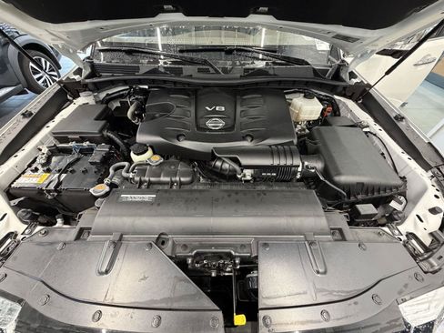 Used 2024 Nissan Armada Platinum w/ Captain's Chairs Package AWD/4WD image 24