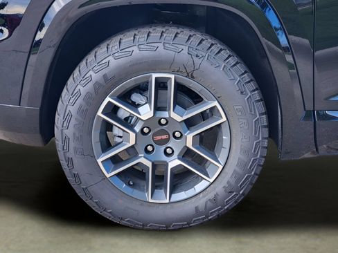New 2026 GMC Terrain AT4 w/ Technology Package II AWD/4WD image 7