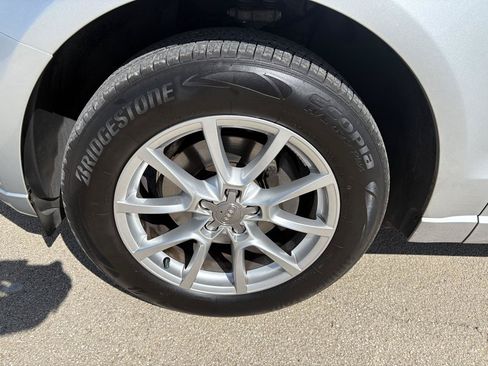 Used 2011 Audi Q5 2.0T Premium Plus AWD/4WD image 12