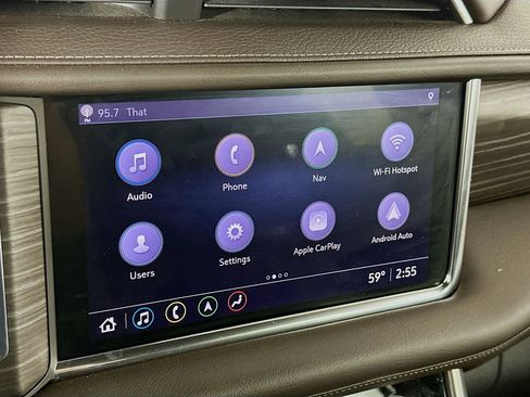 Used 2021 GMC Yukon Denali w/ Denali Premium Package image 21