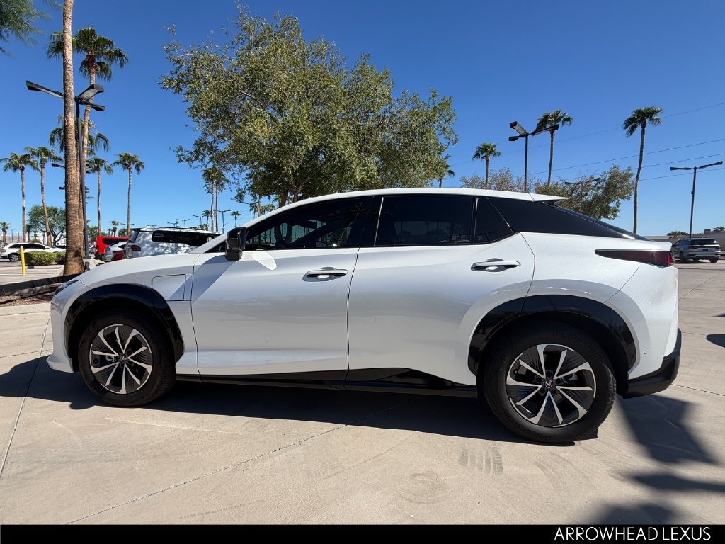 Used 2023 Lexus RZ 450e Premium w/ Technology Package AWD/4WD image 3