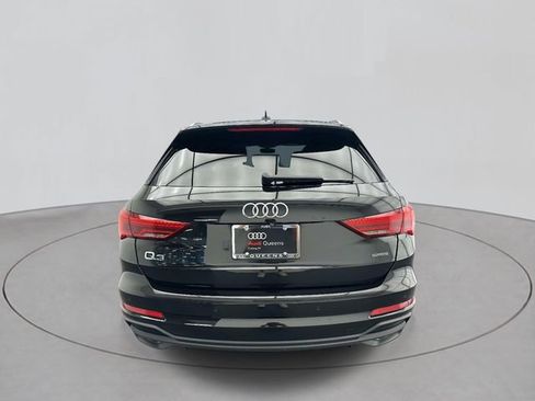 Used 2023 Audi Q3 2.0T Premium w/ Convenience Package AWD/4WD image 3