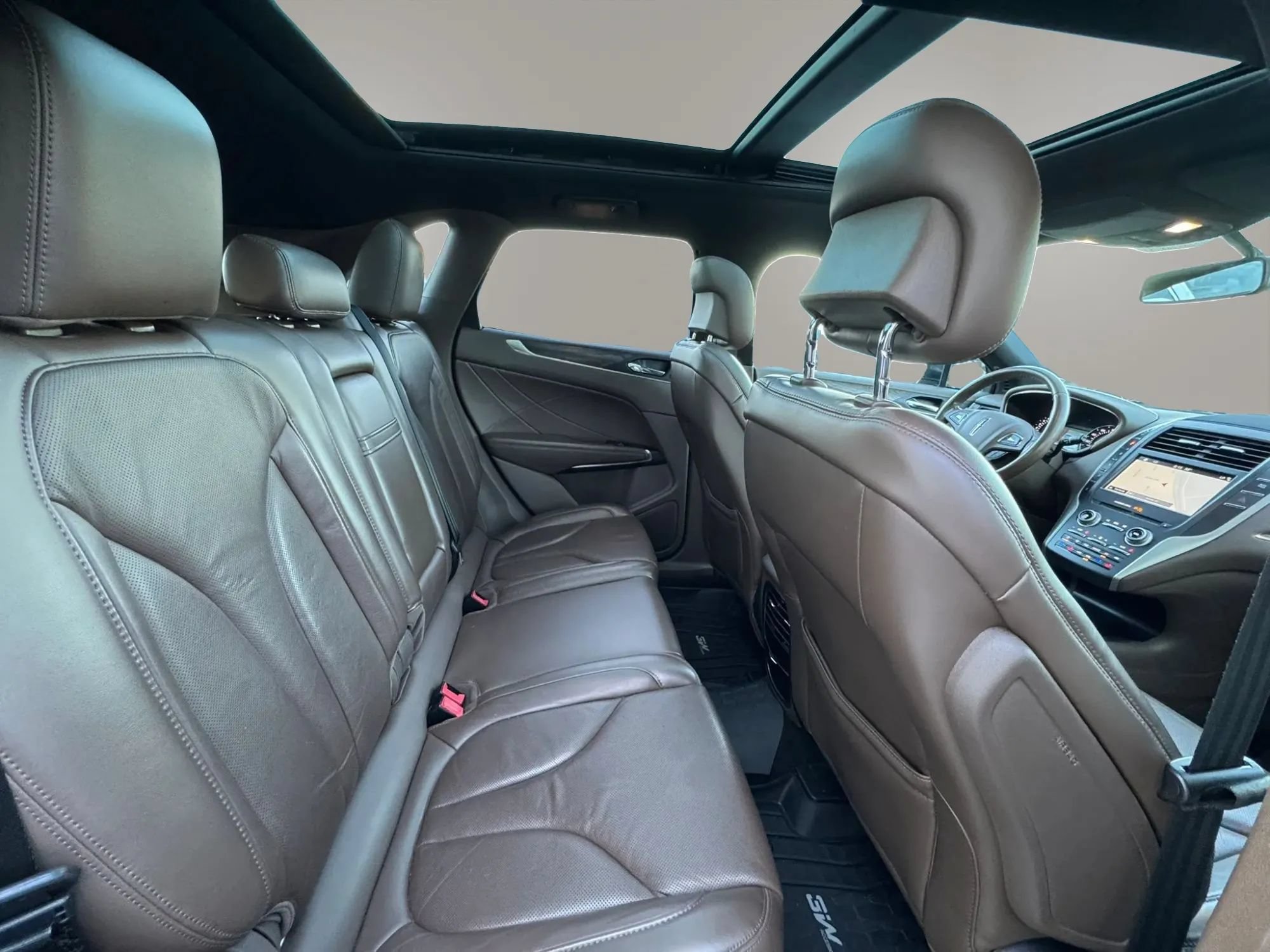 Used 2017 Lincoln MKC Reserve FWD image 15