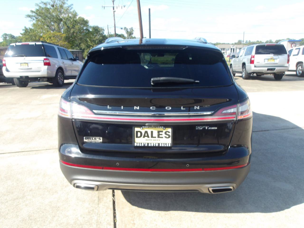 Used 2019 Lincoln Nautilus Reserve w/ Driver Assistance Package AWD/4WD image 12