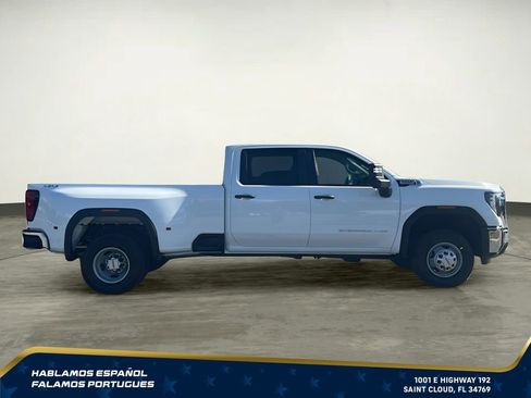 New 2026 GMC Sierra 3500 Pro AWD/4WD image 7