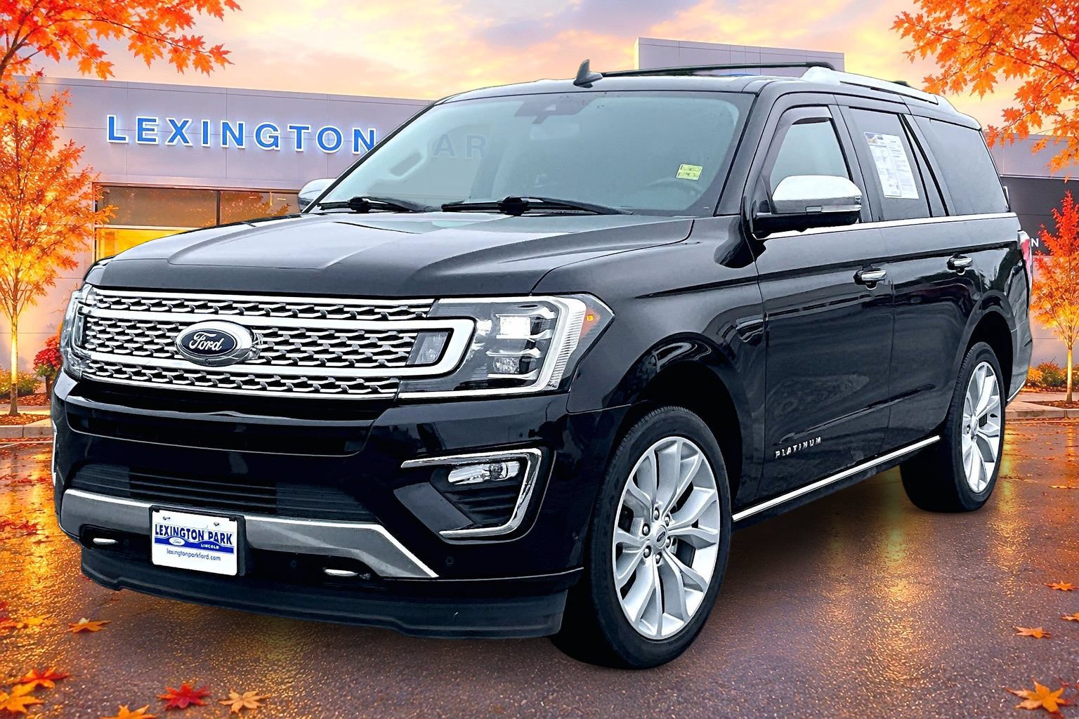 Used 2019 Ford Expedition Platinum AWD/4WD image 3