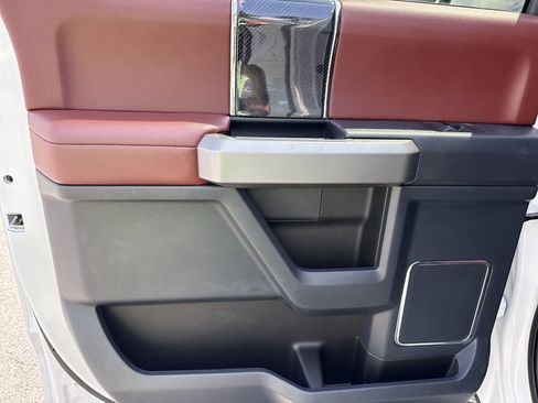 Used 2022 Ford F350 Platinum AWD/4WD image 20